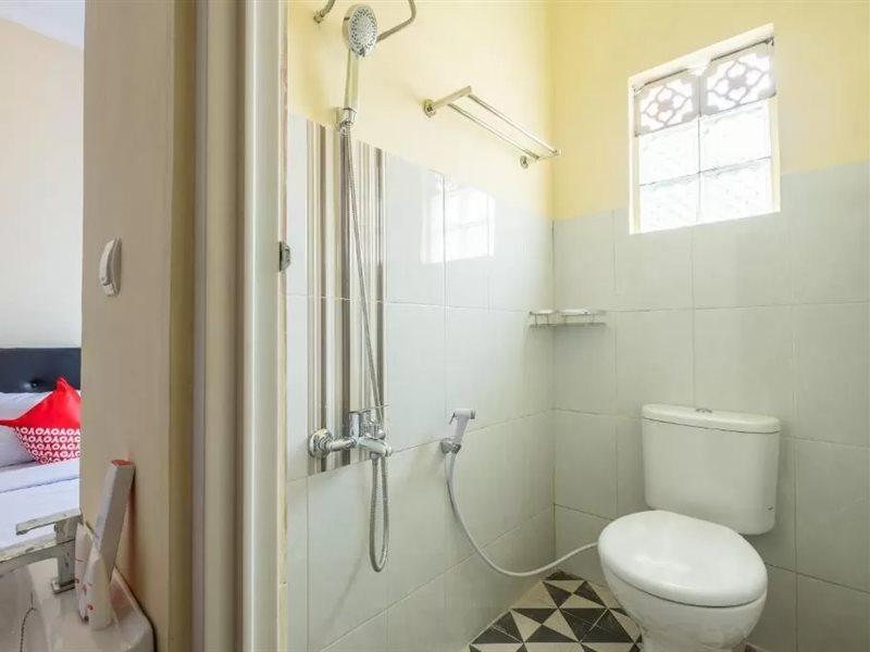 Hotel Reddoorz Syariah At Sudirman Street Garut Zewnętrze zdjęcie