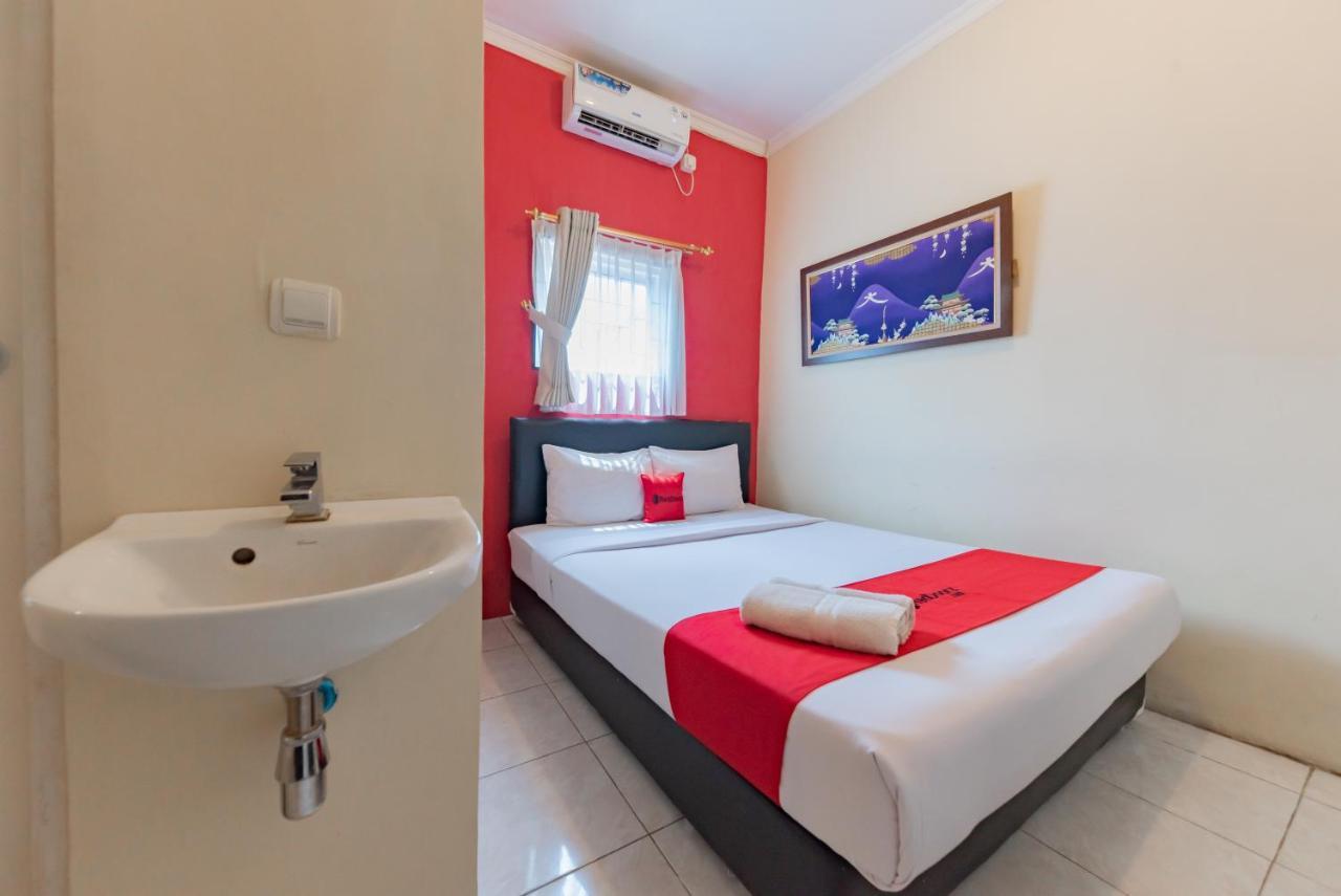 Hotel Reddoorz Syariah At Sudirman Street Garut Zewnętrze zdjęcie