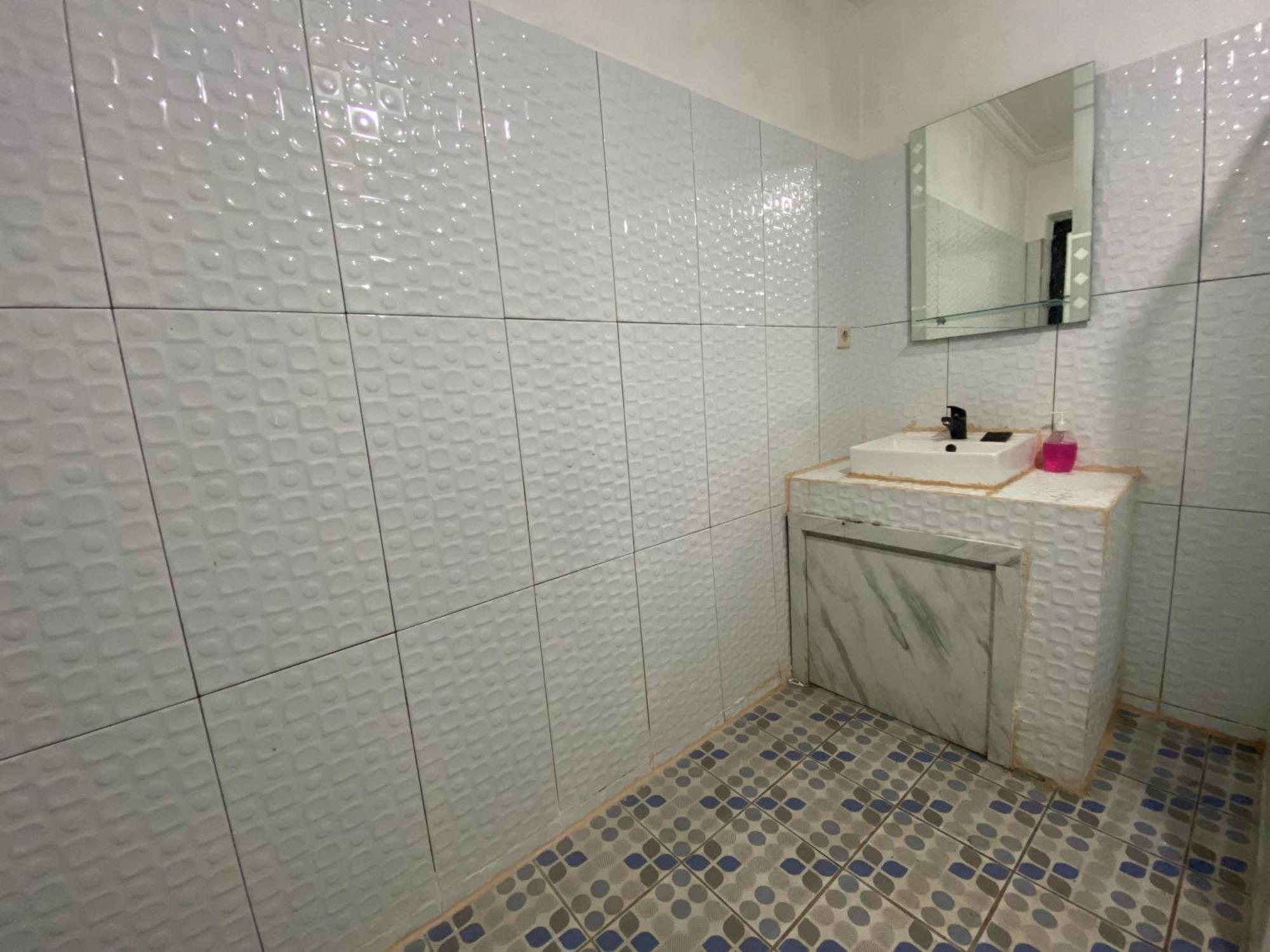 Hotel Reddoorz Syariah At Sudirman Street Garut Zewnętrze zdjęcie