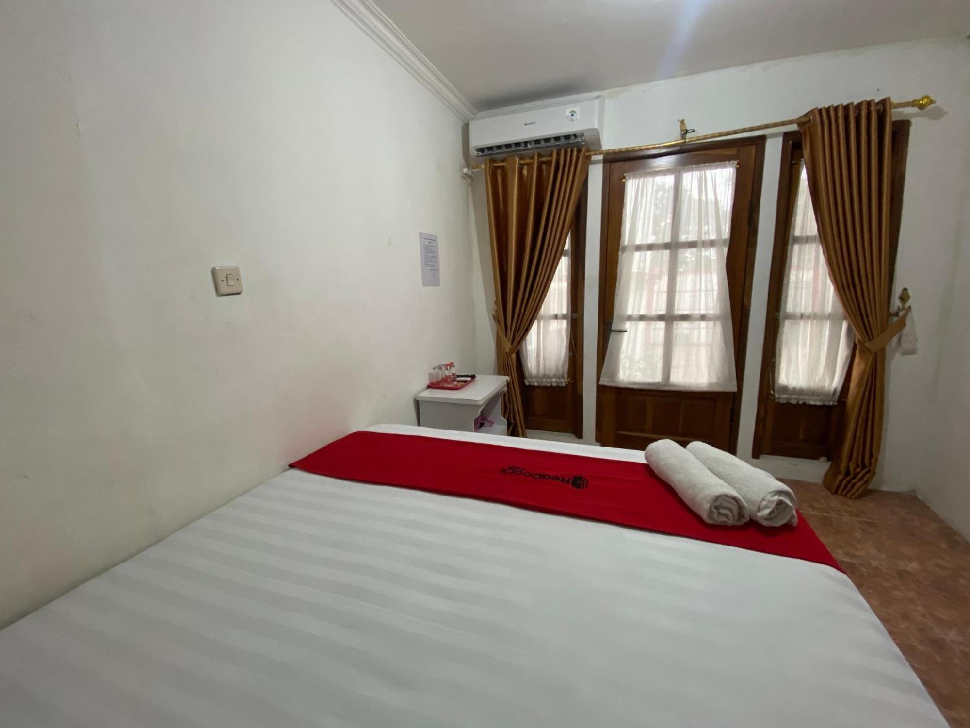 Hotel Reddoorz Syariah At Sudirman Street Garut Zewnętrze zdjęcie